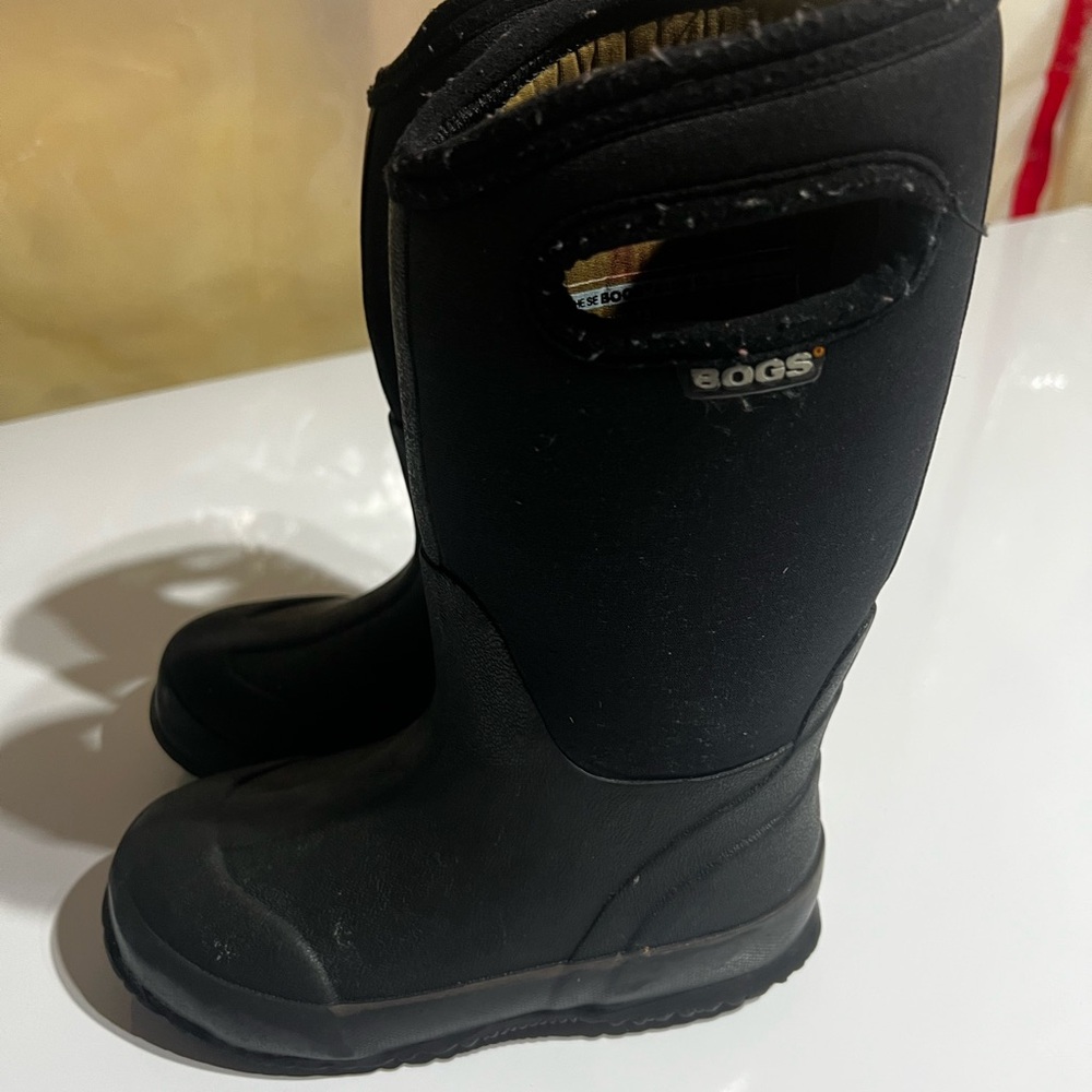 Kids Bogs Boots size 13